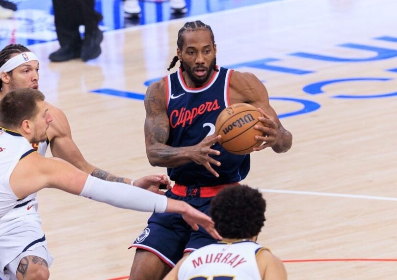 סערה ב-NBA: זו ההונאה של קוואי לנארד כדי לעקוף את תקרת השכר
