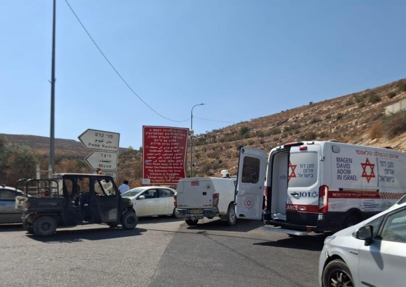 חשד לפיגוע: יהודי הותקף ע"י ערבי עם מוט ברזל ונפצע באורח קל