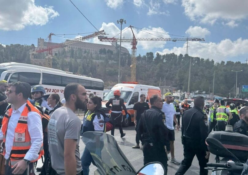 פיגוע הירי בירושלים: 3 גברים כבני 30 וגבר בן 50 נרצחו