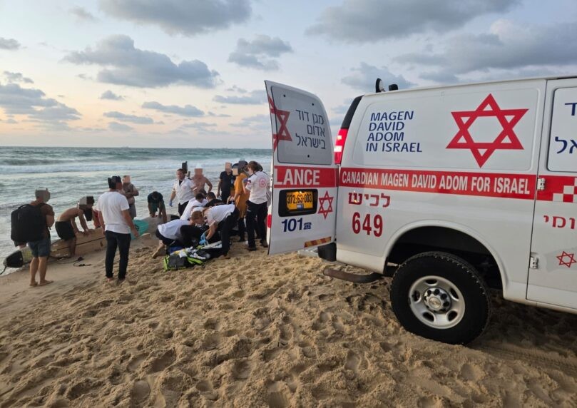צוותי הצלה בזירה | צילום: תיעוד מבצעי מד"א
