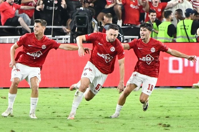 "באים לנצח": האם הפועל ת"א תהרוס לבית"ר את חלום האליפות?