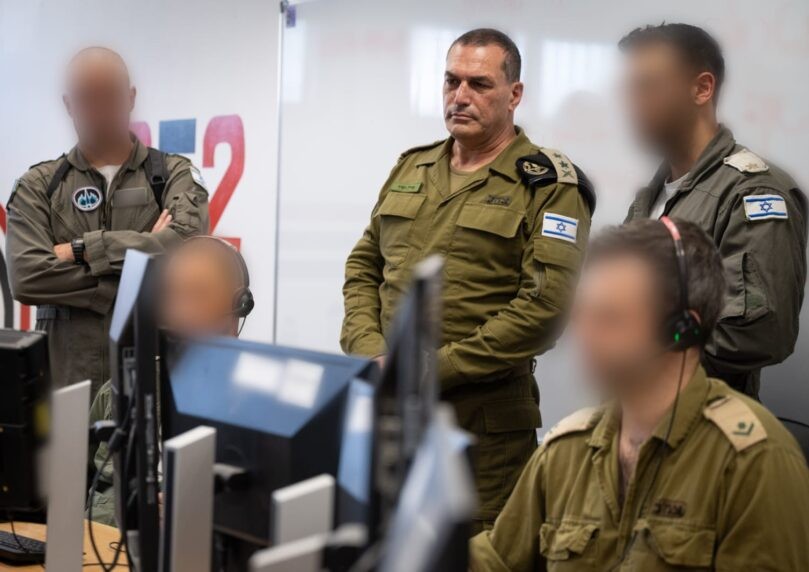 הרמטכ"ל למפעילי כטמ"ם בפלמחים: "משמשים כזוג עיניים נוסף"