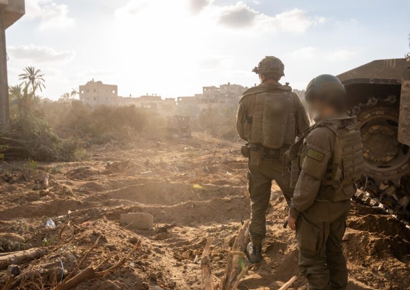 שני לוחמי צה"ל נפצעו באורח קל מפיצוץ מטען בדרום הרצועה