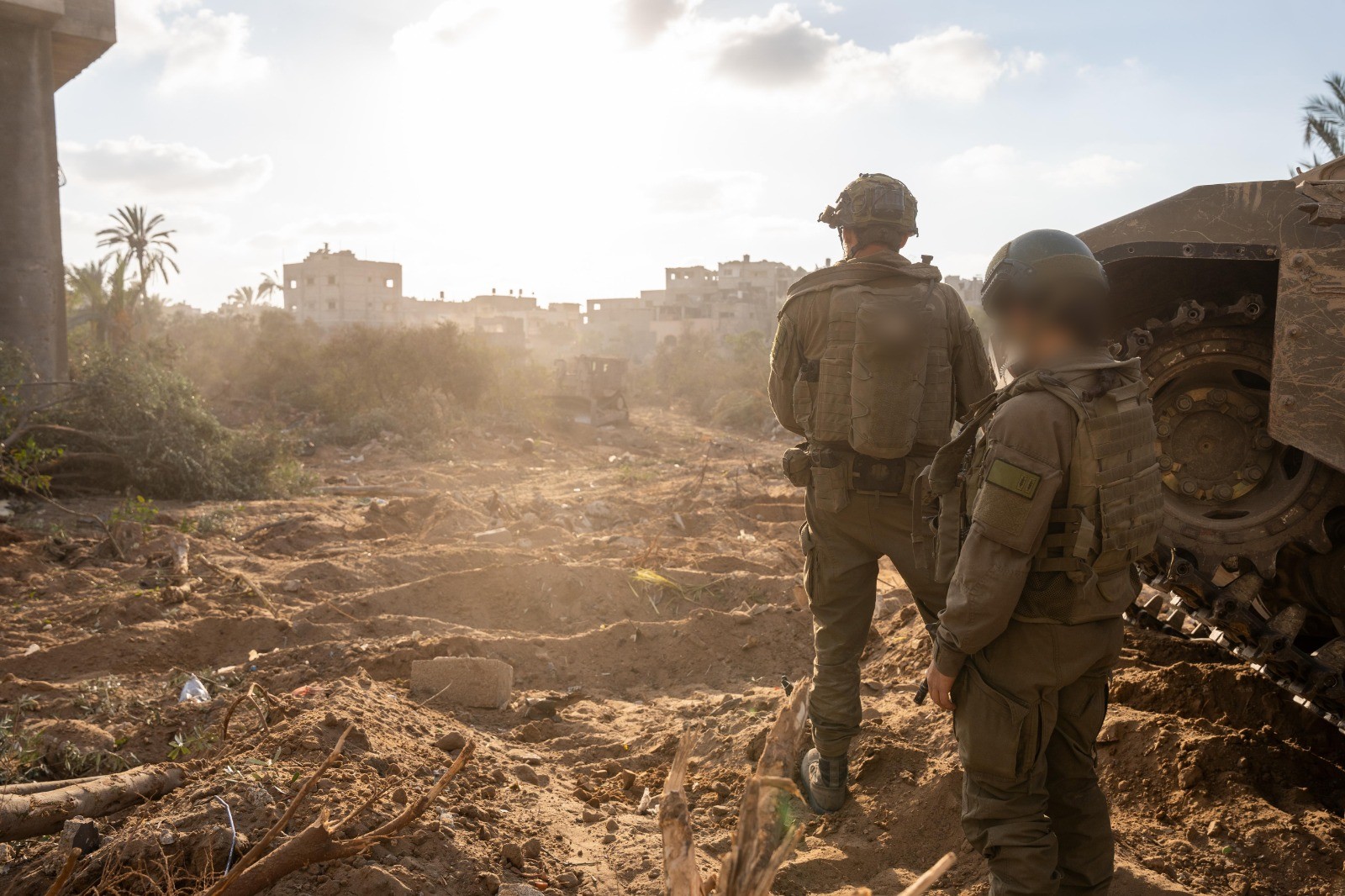 ביבשה, באוויר ובים: לוחמי ולוחמות צה"ל מאחלים לכם שנה טובה