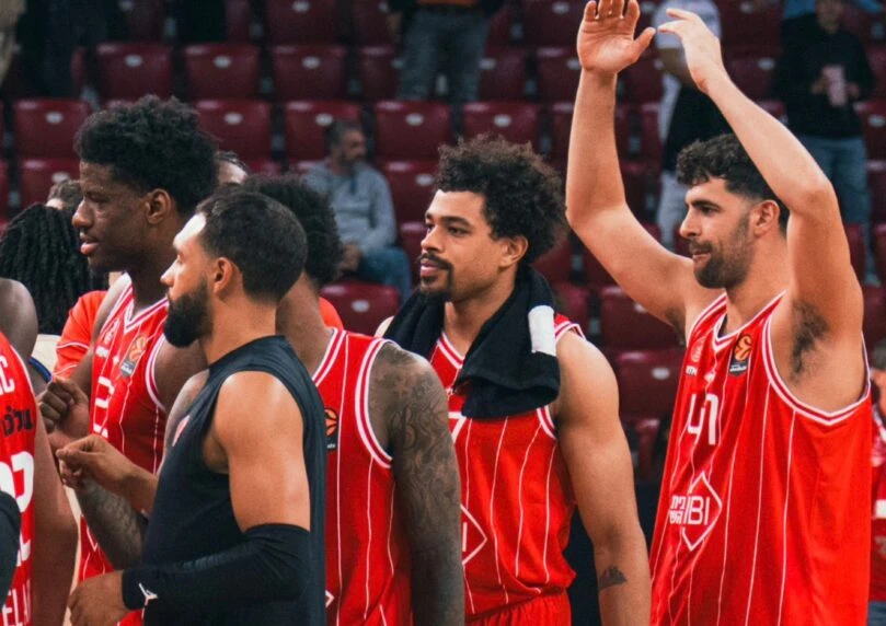 במשחק הראשון שלה במפעל: הפועל ת"א ניצחה את ברצלונה ביורוליג