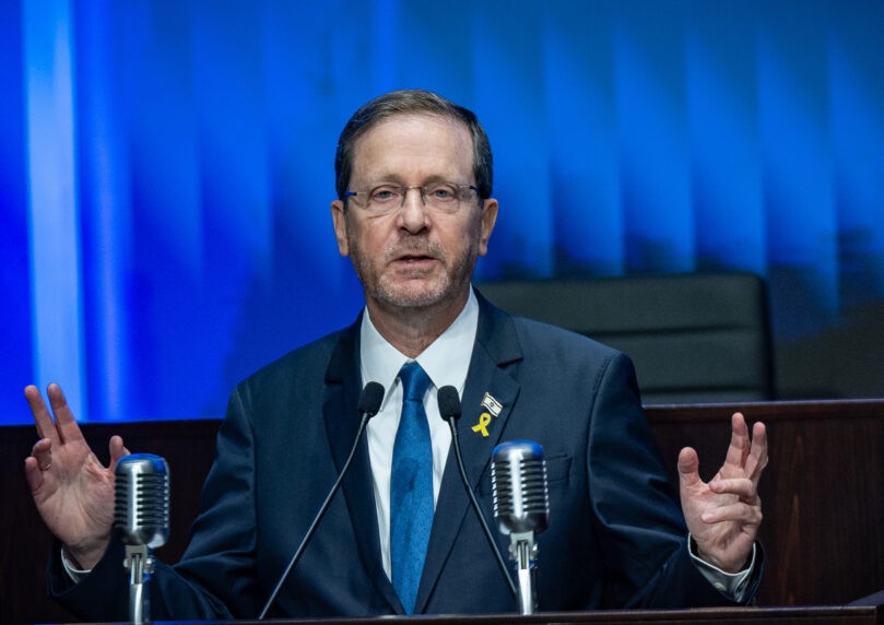 הרצוג שוחח עם בתו של הנאשם בתכנון טבעת האש סביב מעון רה"מ
