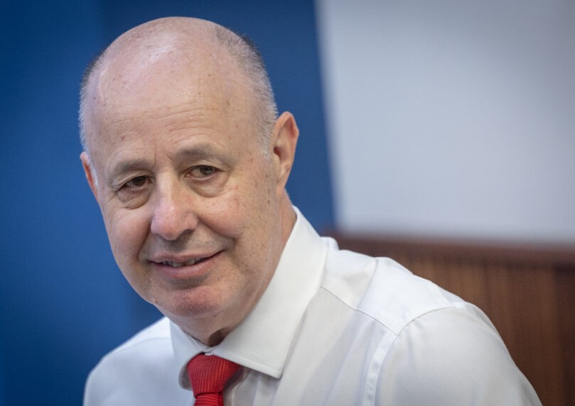 צחי הנגבי מסיים את תפקידו: "רה"מ עדכן שימונה ראש מל"ל חדש"