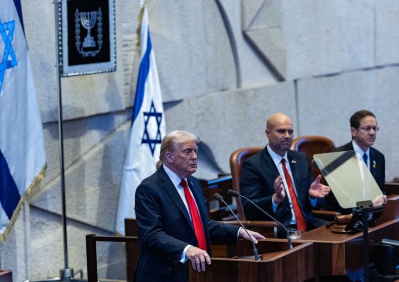 שר החינוך הודיע לנשיא טראמפ: תקבל את פרס ישראל