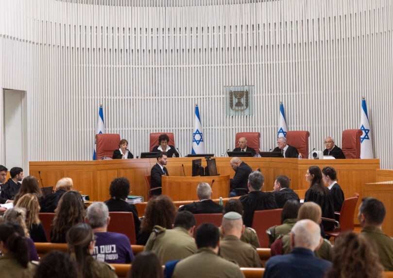 מנטליות של עבדים: כך מובילים אותנו "השמרנים" בעליון לאסון