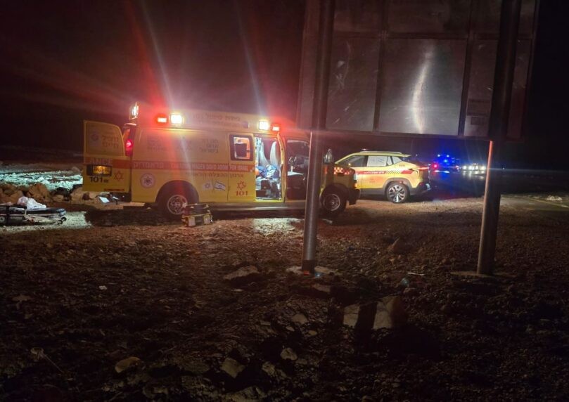 רוכב אופנוע נפגע בכביש 90 סמוך לנאות הכיכר ונפצע באורח אנוש