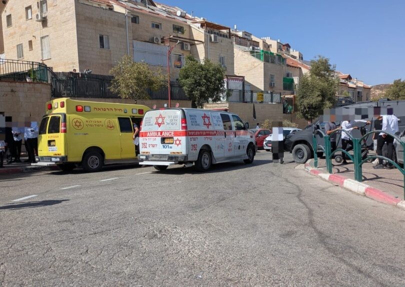 השריפה בתל ציון: 30 אנשים חולצו, בהם נער בן 14 במצב בינוני