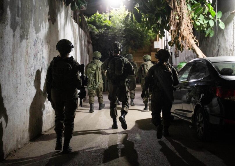 פיגוע דקירה בבנימין: שני לוחמים נפצעו - המחבל חוסל