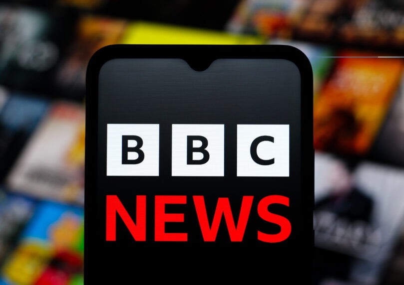סערה ב-BBC: המנכ"ל וראש מחלקת החדשות התפטרו מתפקידם