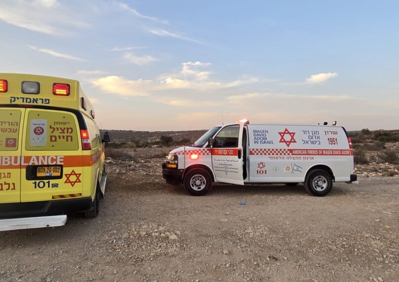 פועל נפצע באורח קשה מפגיעת רכב סמוך לאום א-ריחאן