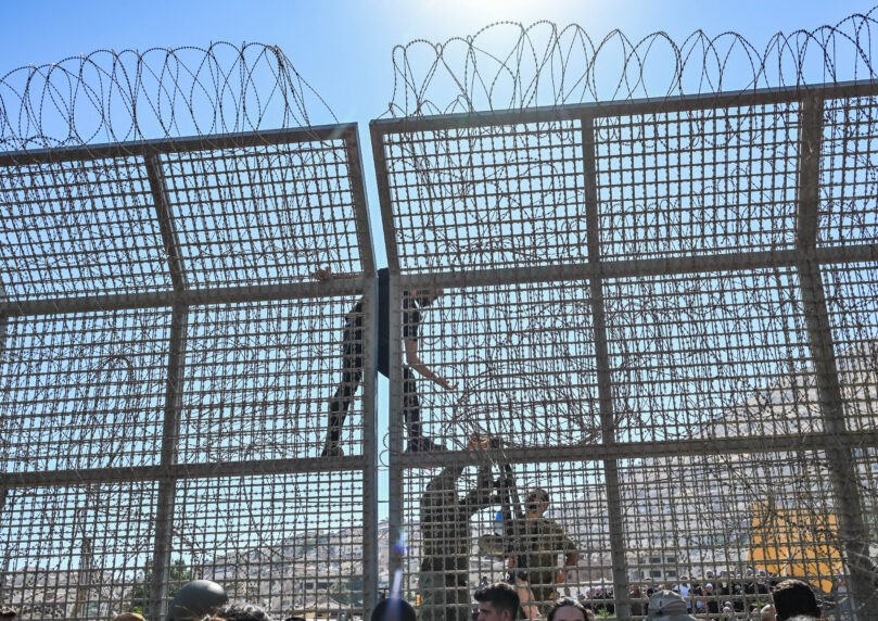 פרשה חמורה: חיילים חשודים בשת"פ עם אזרחי סוריה להברחת אמל"ח