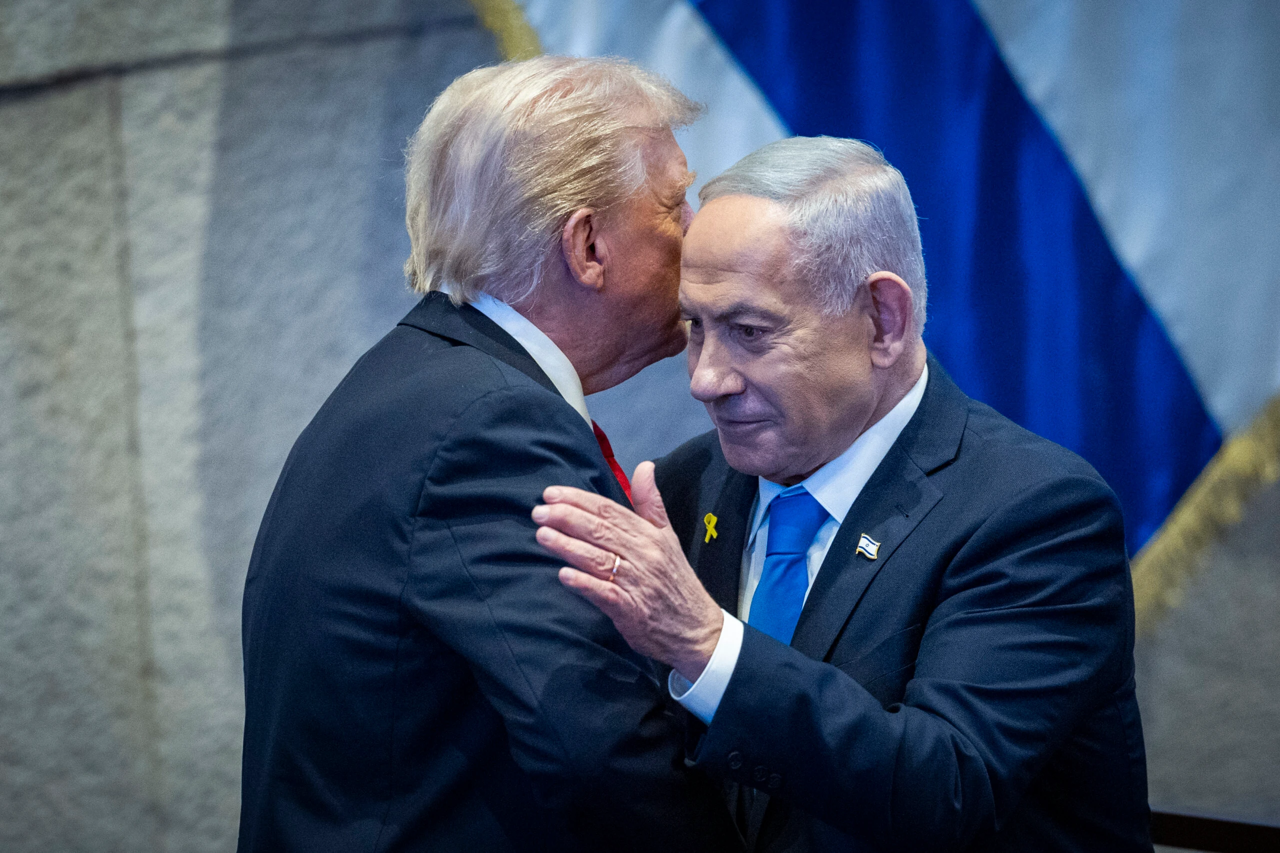 סקר חדשות 14: גיבוי ציבורי נרחב לנתניהו מול לחצי טראמפ