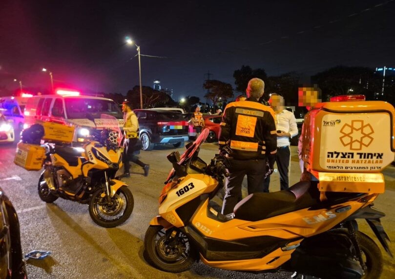 בן 20 נפצע באורח אנוש מירי בחניון של גני יהושע, החשוד נמלט