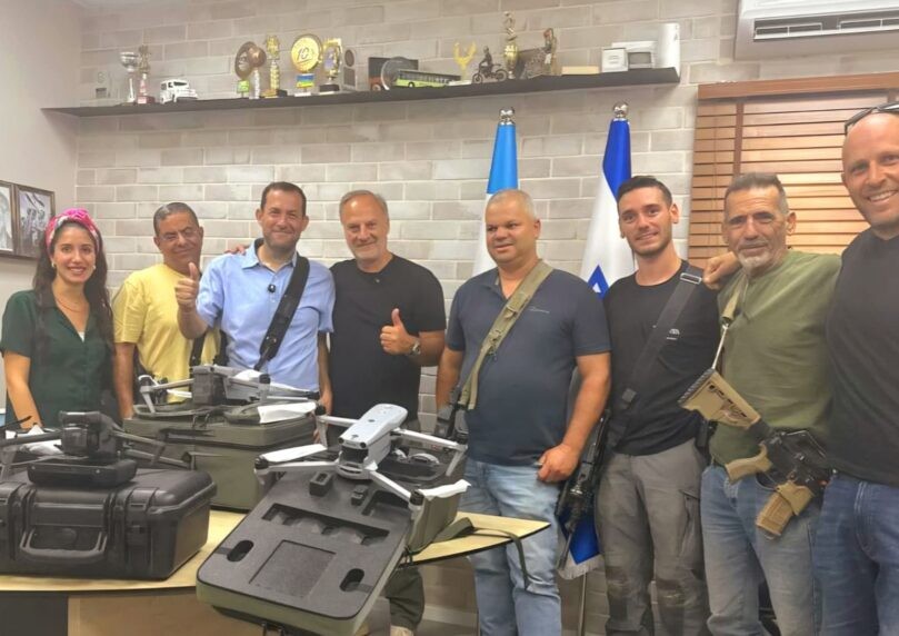 עשרות רחפנים חולקו לחוות ויישובים ביהודה ושומרון