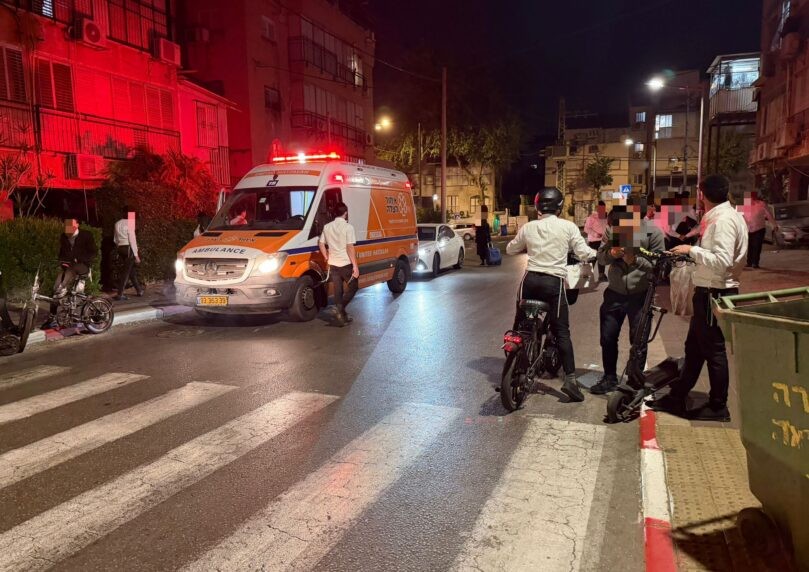 ילדה כבת שש נפגעה מקורקינט חשמלי בבני ברק - מצבה קל