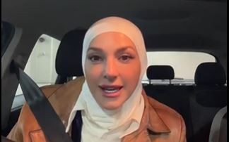 תיעוד מרתיח: ערבייה התגאתה שהשפילה יהודים שביקשו עזרה