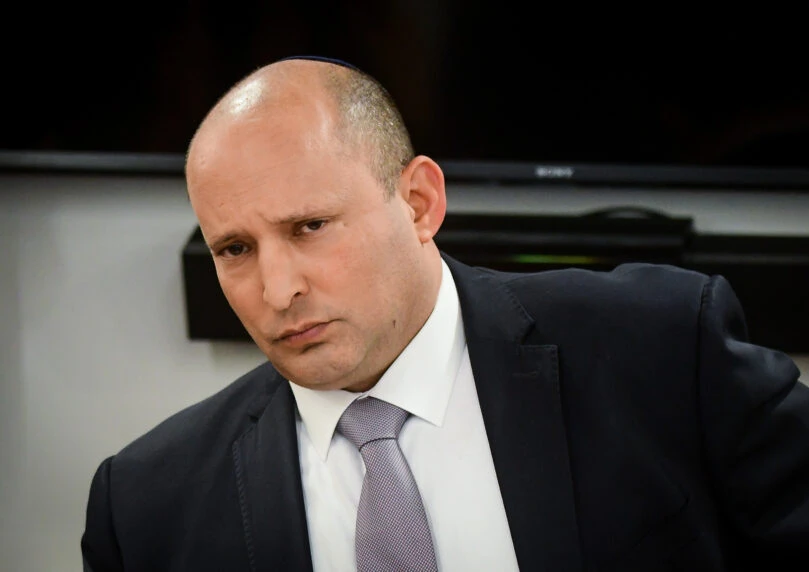 צפו: בנט העלה פוסט באינסטגרם, הזמר ברקע - נתניהו