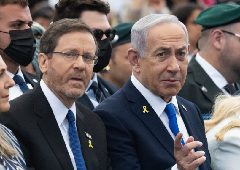 נתניהו הוא רק הכותרת: מה הסיפור האמיתי של בקשת החנינה?