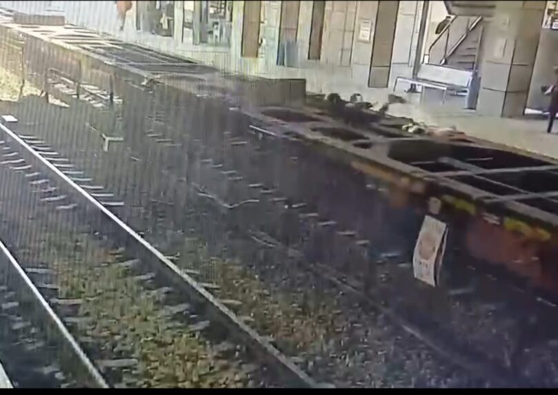 קפץ על רכבת משא בתל אביב ונתפס אחרי נסיעה של 20 דקות | צפו
