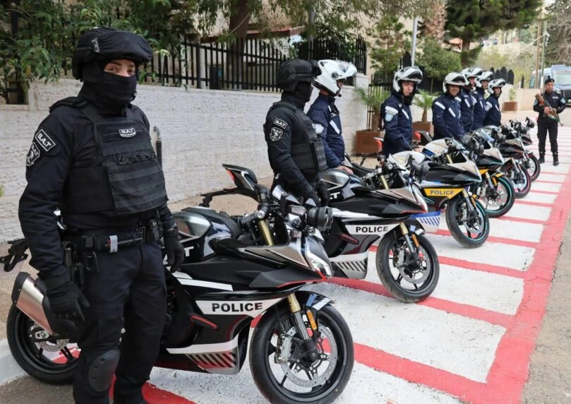 מטריד במיוחד: המתנה שקיבלה המשטרה הפלשתינית מקנדה