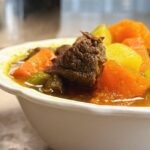 לקראת מזג האוויר הסוער: חמישה מתכונים למרקים שיחממו את הלב