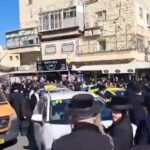 עימותים קשים בירושלים: שלושה שוטרים נפצעו באורח קל