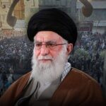 חמינאי מאשים את טראמפ בגל המחאות: "רואים בנשיא ארה"ב פושע"