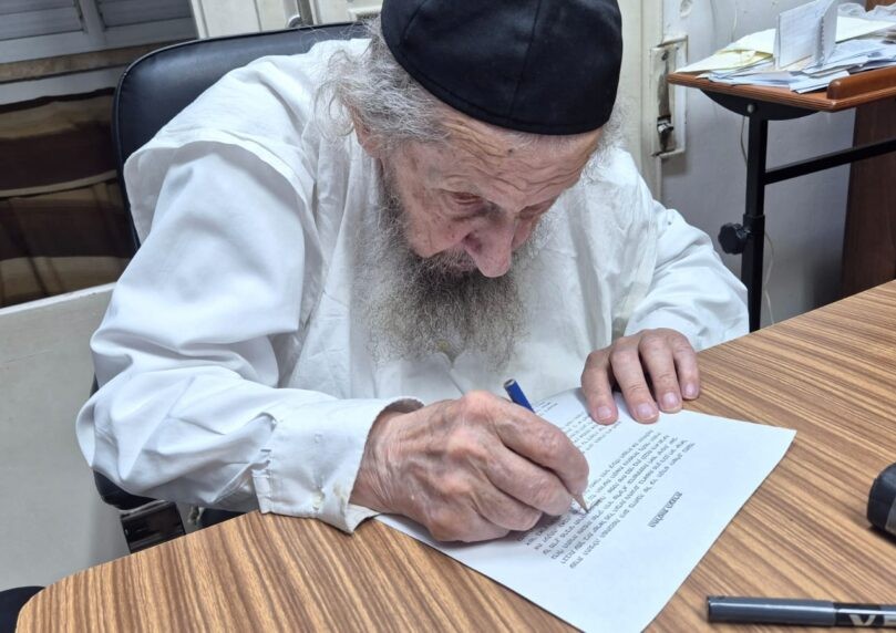 מצמרר: רק אתמול בירך הגר"ד את משפחת גווילי