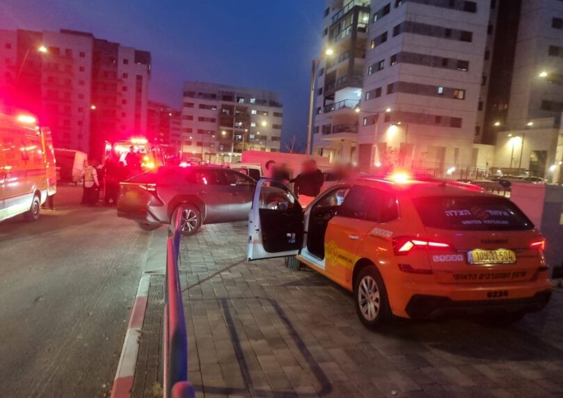 צעיר בן 27 נפצע באורח בינוני מחלון שהתנפץ ברכבו בקריית גת