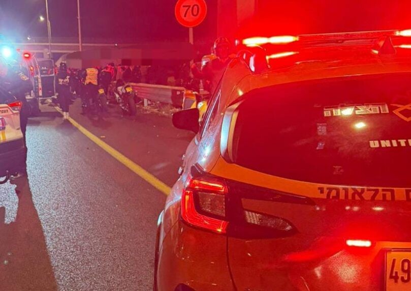 כביש 2: שני פצועים באורח בינוני וקשה בתאונת דרכים ליד שפיים