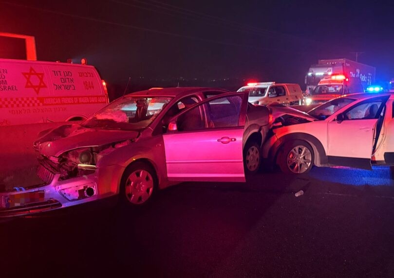 הקטל בכבישים: בן 30 נהרג בתאונה ליד לעפולה, בת 40 במצב אנוש