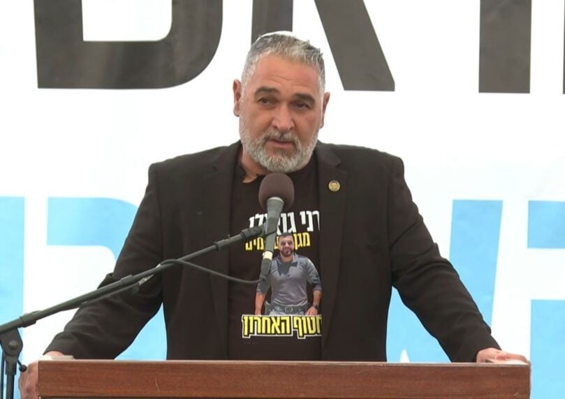 איציק גואילי במסע הלוויה: "אתה חסר לי בכל שנייה"