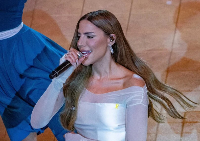 אחרי ההתנצלות והסערה: נסרין קדרי בחרה לשתוק על הבמה