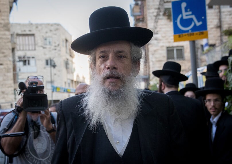 חנוך זייברט מזהיר: "שמרו על האוצרות שלכם"