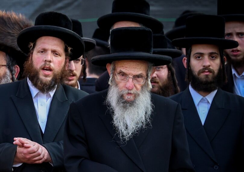 האדמו"ר תקף: "הח"כים החרדים מתחננים: תשפילו אותנו"