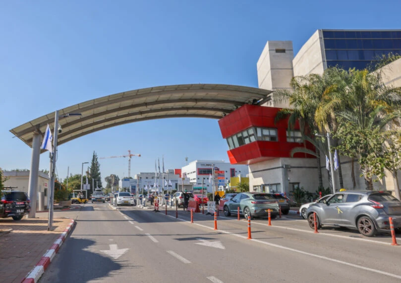 מרגש: התמיכה החרדית המפתיעה ברב הדתי-לאומי של 'אסף הרופא'