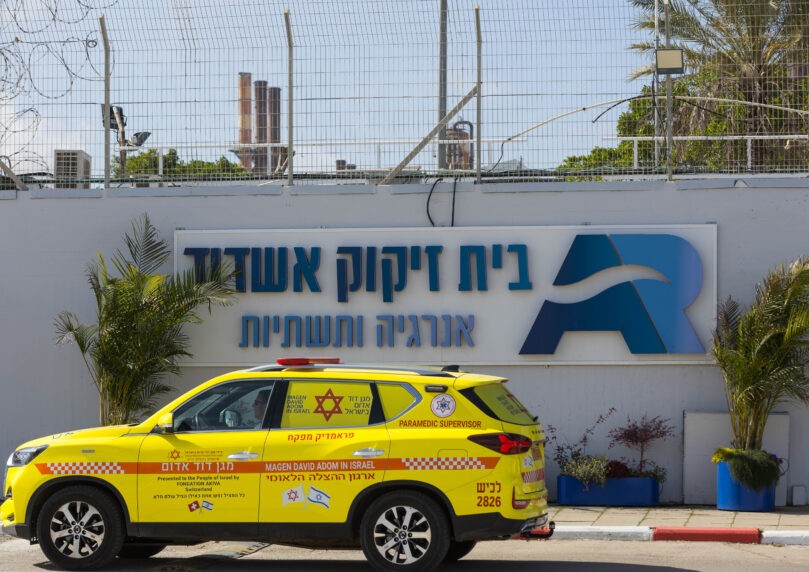 האסון בבתי הזיקוק: ספק מכלי הגז נעצר בחשד לרצח באדישות