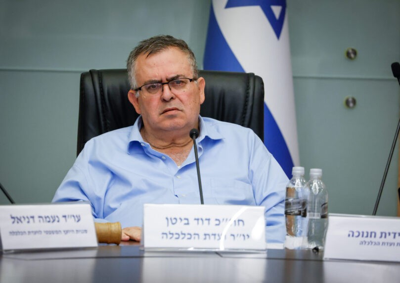 יו"ר ועדת הכלכלה על חוק החניונים: "השרים לא עשו את עבודתם"