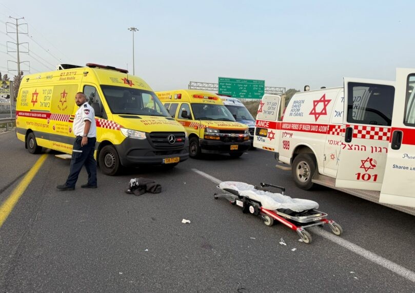 שני רוכבי אופנוע נפצעו בינוני בתאונה סמוך למחלף מסובים