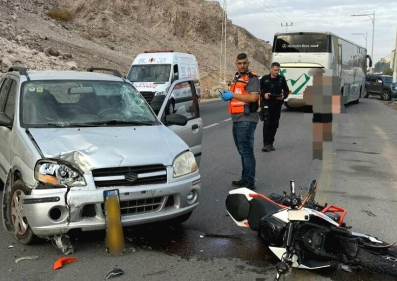 אילת: רוכבת אופנוע נפצעה קשה בתאונה עם רכב בדרך מצרים