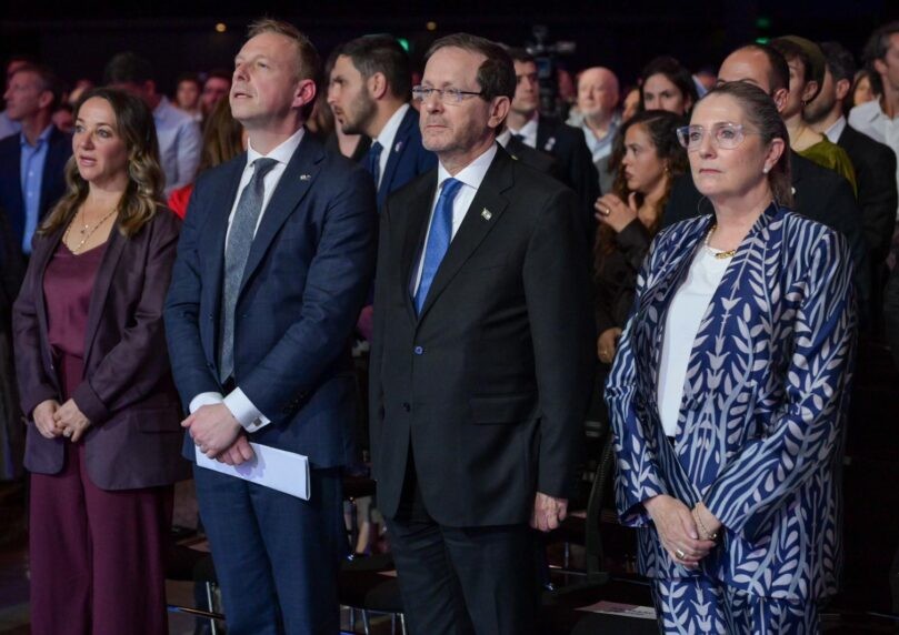 הרצוג למפגינים באוסטרליה: "לכו להפגין מול שגרירות איראן"