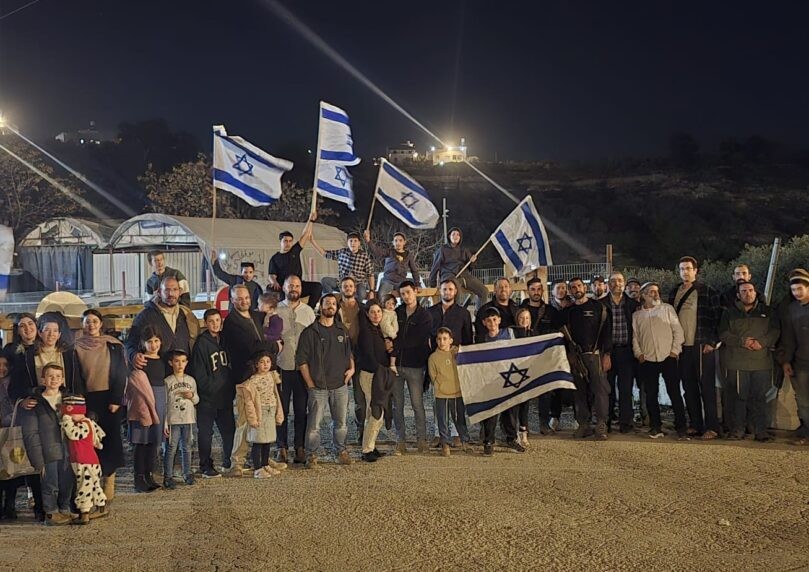 תושבים הפגינו נגד פתיחת המעבר המסוכן לערבים בהר חברון