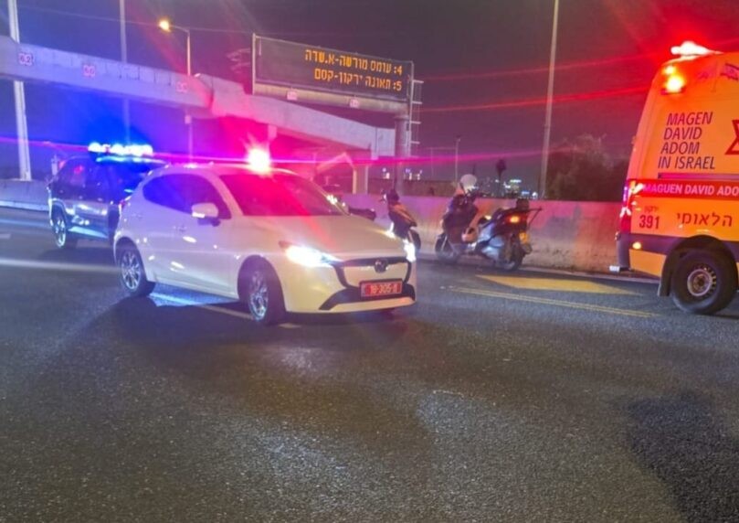 קשישה נדרסה למוות ביהוד; רוכבת אופנוע נהרגה בכביש 5