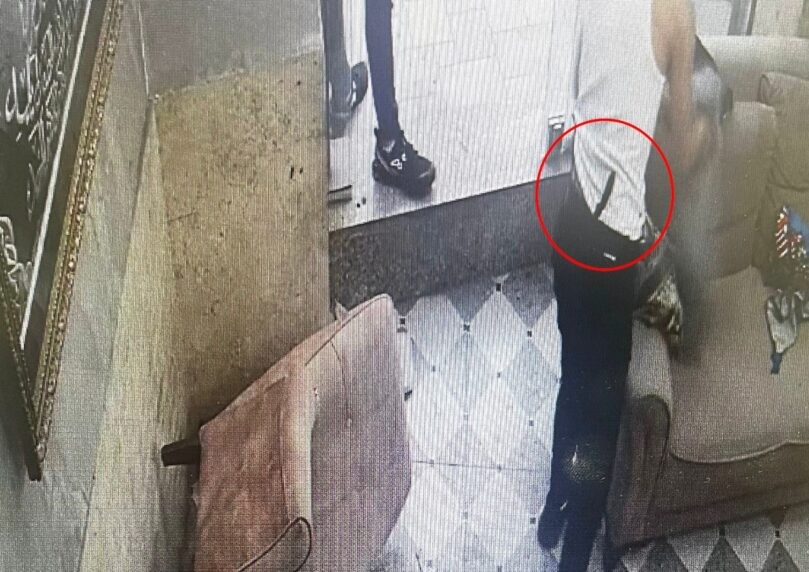 בגלל מקום חנייה: גבר נדקר בירושלים, בנו הוכה באכזריות