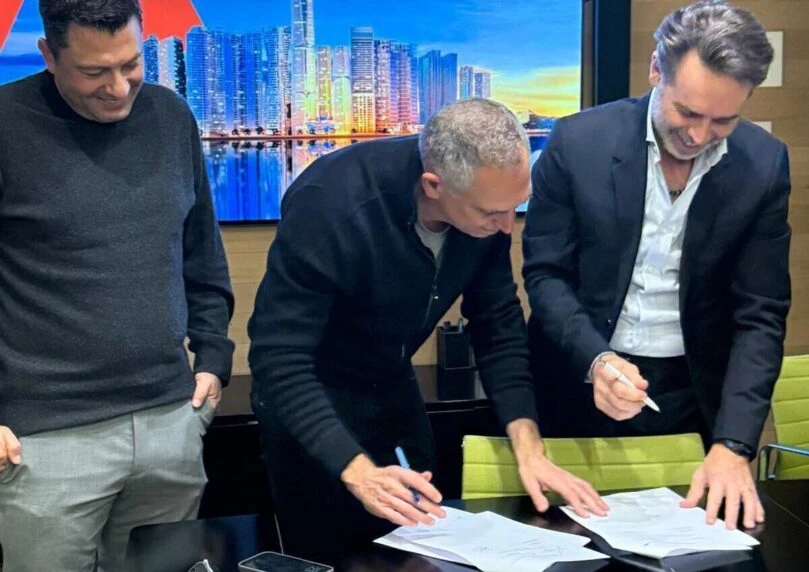 ישראל קנדה רוכשת את אקרו ב-3.1 מיליארד שקל