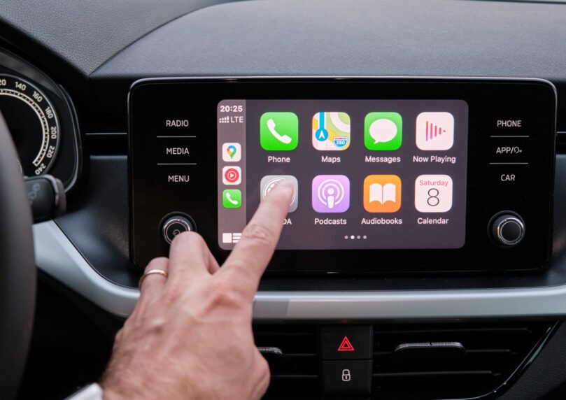 שינוי ב-CarPlay: אפל תאפשר שימוש בצ'אטבוטים חיצוניים